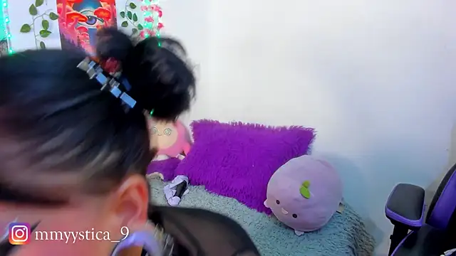 Rainnbow  online show from 03-04-26, 08:55