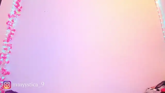 Rainnbow  online show from 12-18-25, 05:12