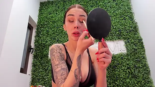 realhotfallingdevil online show from 04-01-26, 04:47