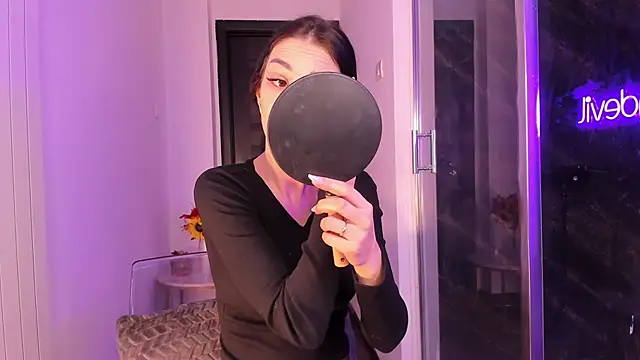 realhotfallingdevil online show from 03-06-26, 05:24