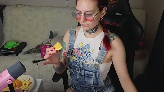 Ginger Stay online show from 11-13-25, 11:58