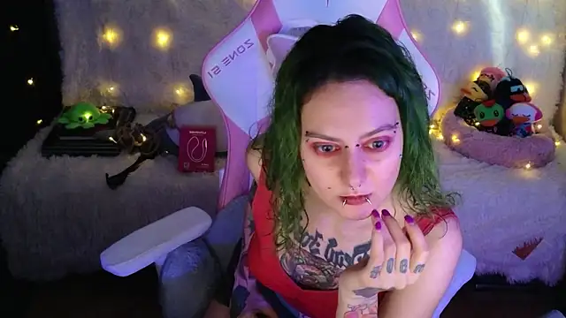 Ginger Stay online show from 03-15-26, 09:16