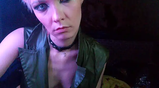 Snapshot of WildMissNiks chatting on 02-26-25, 04:16 WildMissNiks online show from 02-26-25, 04:16