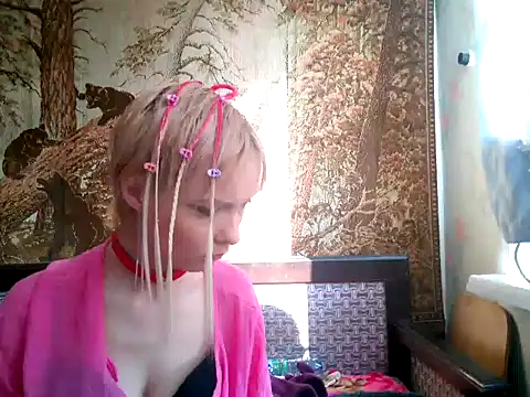 Snapshot of WildMissNiks chatting on 02-25-25, 08:14 WildMissNiks online show from 02-25-25, 08:14