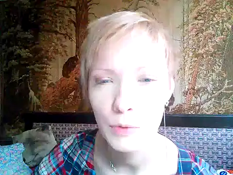 Snapshot of WildMissNiks chatting on 01-19-25, 09:44 WildMissNiks online show from 01-19-25, 09:44