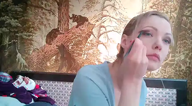 Snapshot of WildMissNiks chatting on 02-21-25, 07:45 WildMissNiks online show from 02-21-25, 07:45