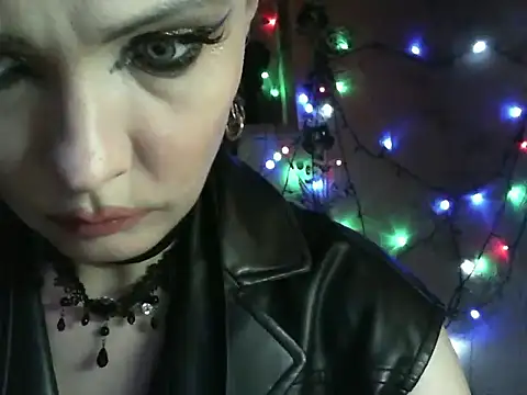 WildMissNiks online show from 02-28-26, 10:48