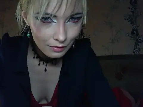 Snapshot of WildMissNiks chatting on 06-06-26, 06:40 WildMissNiks online show from 06-06-26, 06:40