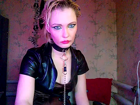 WildMissNiks online show from 11-07-25, 08:30
