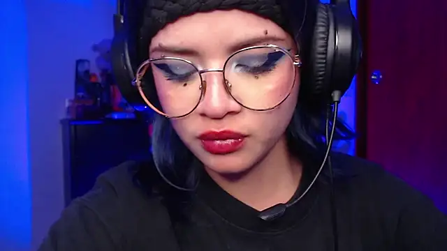 Raventh  online show from 12-21-25, 03:08