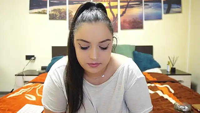 adelline online show from 03-18-25, 01:13