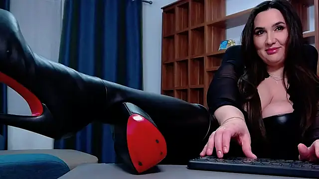 Mistress Audrey online show from 01-10-26, 07:31