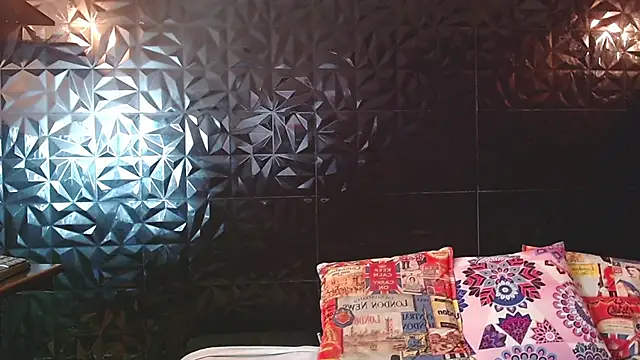 PINK  LOLA1 online show from 03-17-26, 11:41