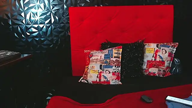 PINK  LOLA1 online show from 03-19-25, 05:52