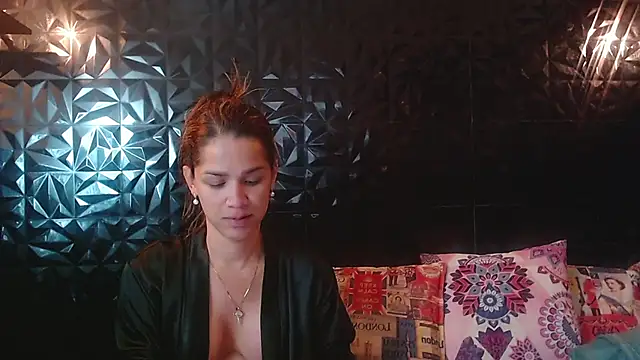 PINK  LOLA1 online show from 04-05-26, 04:46