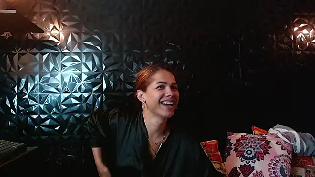 Snapshot of PINK__LOLA1 chatting on 02-25-26, 12:11 PINK LOLA1 online show from 02-25-26, 12:11