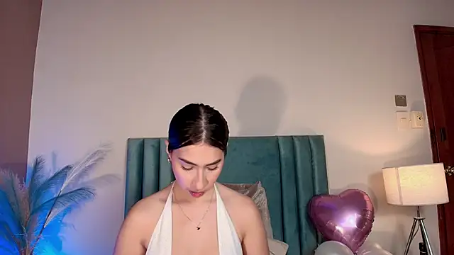 Christy Sea online show from 11-14-25, 06:44