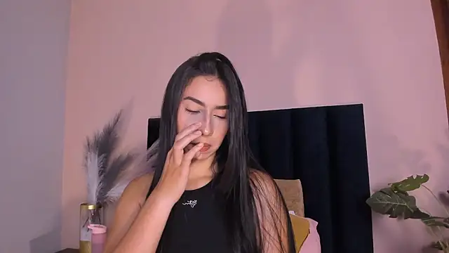 Christy Sea online show from 03-07-26, 12:43