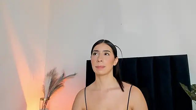 Christy Sea online show from 09-30-25, 06:14