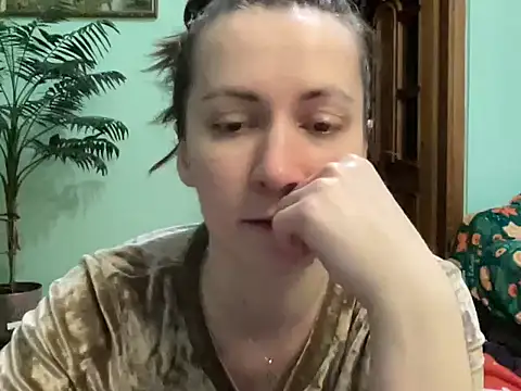 Snapshot of AngelTough20 chatting on 05-08-26, 11:30 AngelTough20 online show from 05-08-26, 11:30