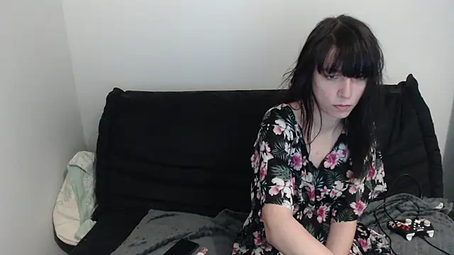 Snapshot of missthon0 chatting on 03-16-25, 12:11 missthon0 online show from 03-16-25, 12:11