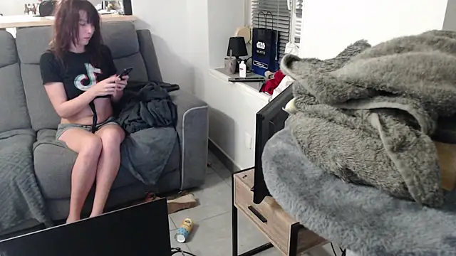 missthon0 online show from 12-03-25, 01:43