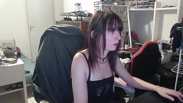 missthon0 online show from 02-08-26, 03:43