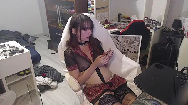 Snapshot of missthon0 chatting on 04-19-26, 07:53 missthon0 online show from 04-19-26, 07:53