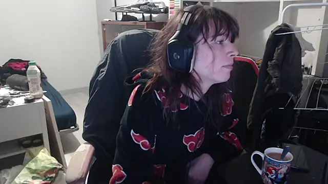 missthon0 online show from 03-10-26, 11:03