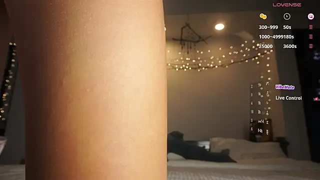 Amylittlestar online show from 04-14-26, 11:10