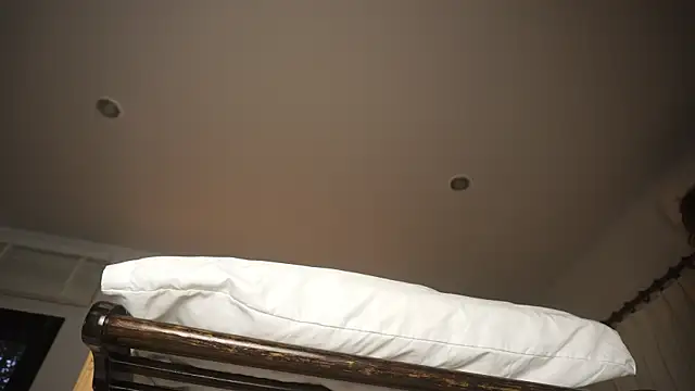 Snapshot of Amylittlestar chatting on 06-29-26, 11:15 Amylittlestar online show from 06-29-26, 11:15