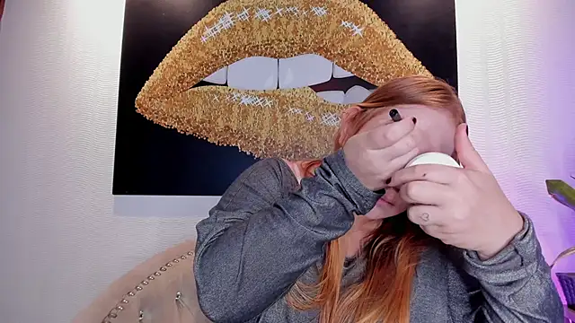 hannamartinn online show from 10-28-25, 03:44