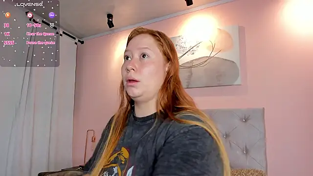 Snapshot of hannamartinn chatting on 05-19-26, 03:30 hannamartinn online show from 05-19-26, 03:30