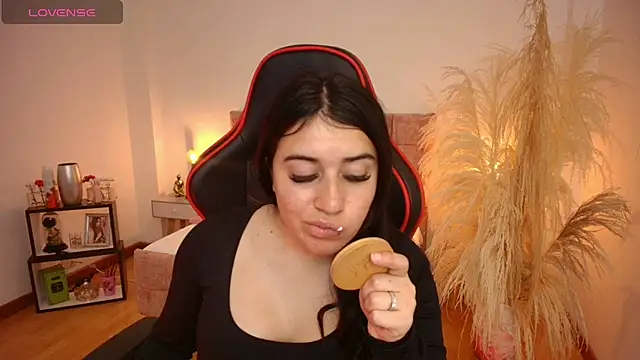 KallyMyller1 online show from 02-05-25, 07:53