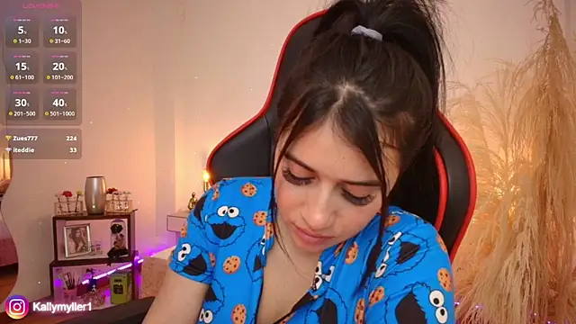 KallyMyller1 online show from 01-28-25, 10:56