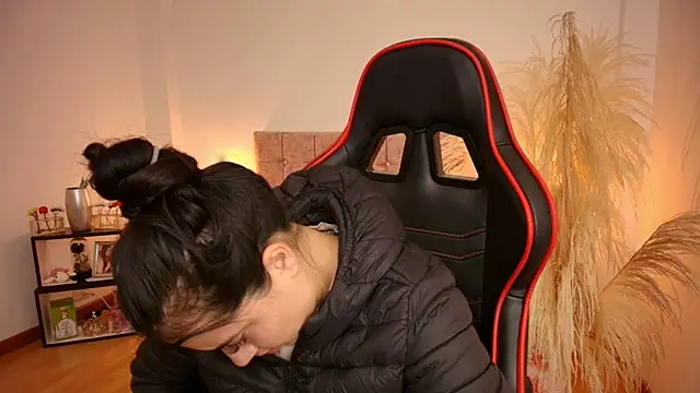 KallyMyller1 online show from 03-13-25, 03:11