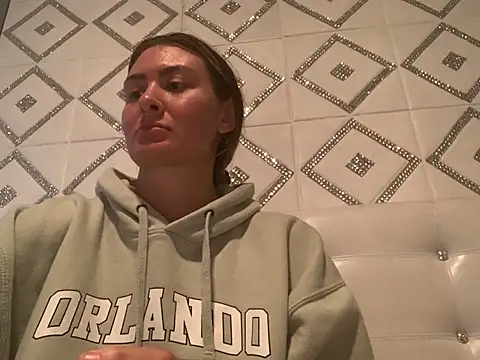 Alyssa rhoades online show from 01-26-25, 11:39