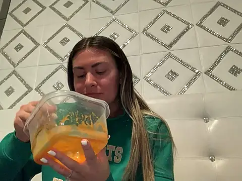 Alyssa rhoades online show from 02-21-25, 02:28