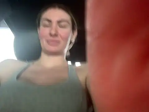 Snapshot of Alyssa_rhoades chatting on 04-18-26, 10:21 Alyssa rhoades online show from 04-18-26, 10:21