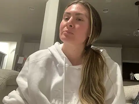 Alyssa rhoades online show from 01-24-25, 04:05