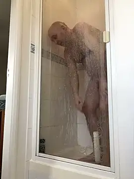 Free2cum4u online show from 03-01-25, 10:34
