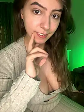 eleonoree online show from 10-28-25, 06:40