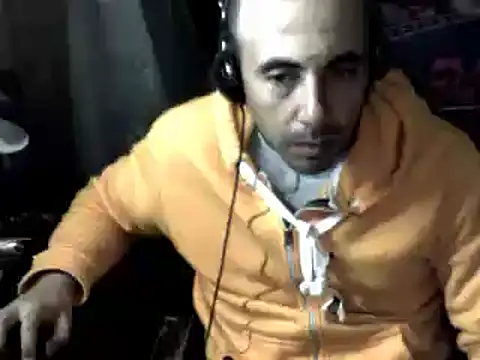 Snapshot of big_heart chatting on 03-25-26, 10:08 big heart online show from 03-25-26, 10:08