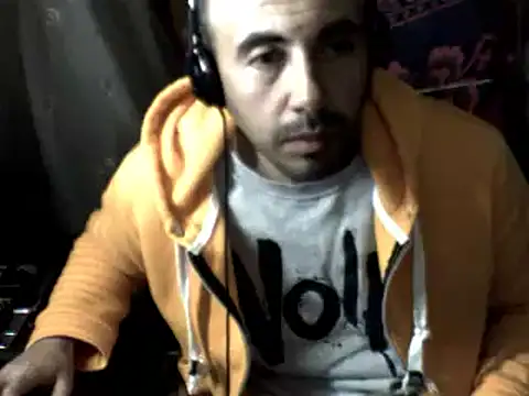 Snapshot of big_heart chatting on 03-29-26, 03:46 big heart online show from 03-29-26, 03:46