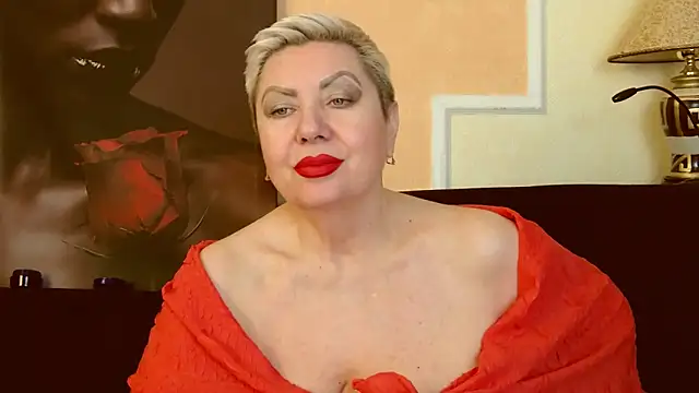Snapshot of LadyPosh chatting on 02-26-25, 04:30 LadyPosh online show from 02-26-25, 04:30