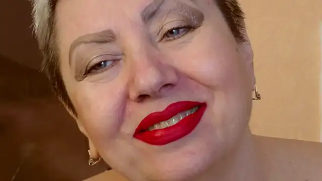 LadyPosh online show from 11-18-25, 11:15