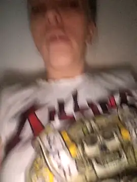 vamporasuccubus19777 online show from 04-20-26, 10:55