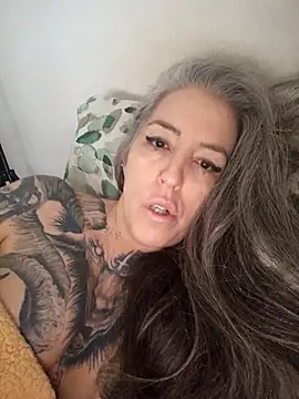 vamporasuccubus19777 online show from 09-27-25, 06:36