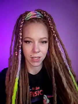 LucidLucy online show from 04-12-26, 05:27