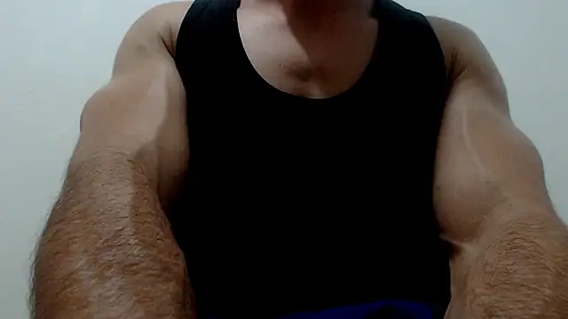 Snapshot of sexy_fit_guy_on_cam chatting on 09-23-25, 08:54 sexy fit guy on cam online show from 09-23-25, 08:54